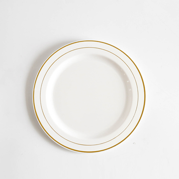 White Plastic Plate with Gold Ring Design – 17.5 cm